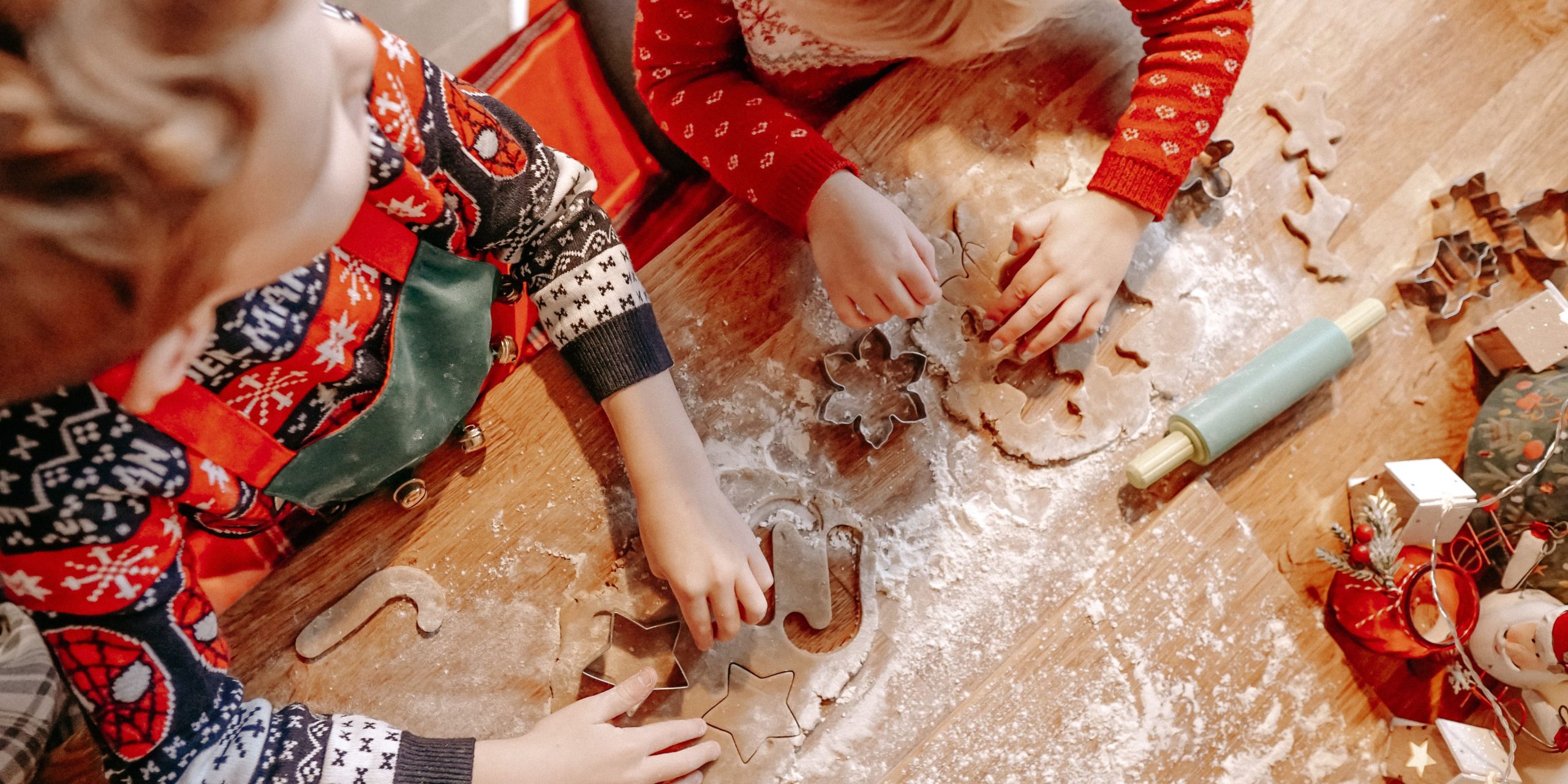 Kids enjoying winter activities in the kitchen 